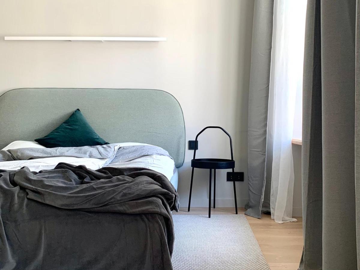Stylish New Apartment In Riga Old Town - City Centre, Self Check-In, Walkable To Major Attractions Esterno foto