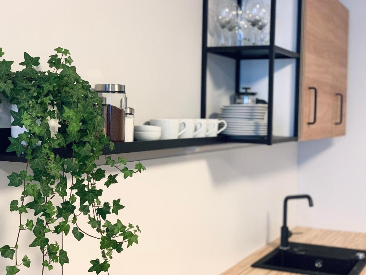 Stylish New Apartment In Riga Old Town - City Centre, Self Check-In, Walkable To Major Attractions Esterno foto