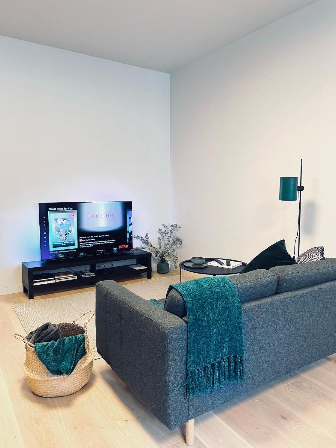 Stylish New Apartment In Riga Old Town - City Centre, Self Check-In, Walkable To Major Attractions Esterno foto